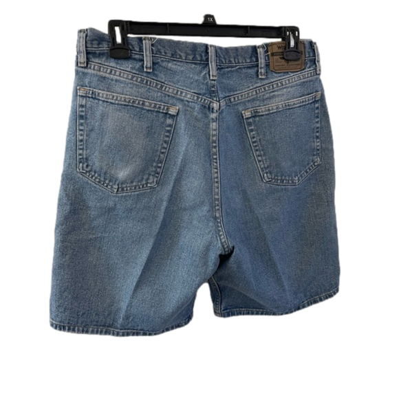 Men's Wrangler Denim Jean Shorts Relaxed Fit Medium Wash Sz 38 - Picture 2 of 8